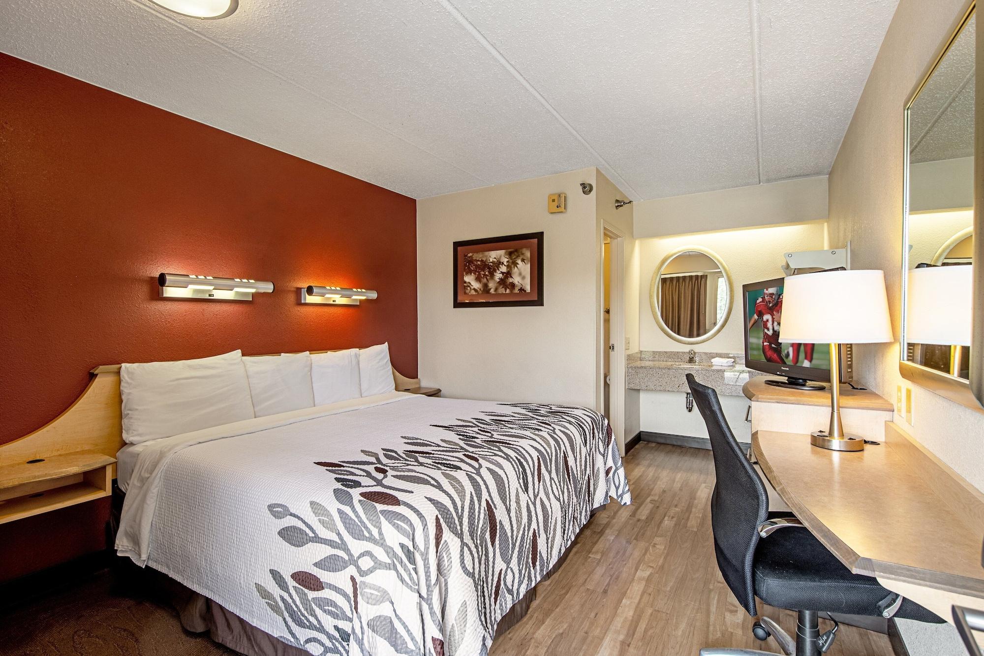 Motel Red Roof 2*